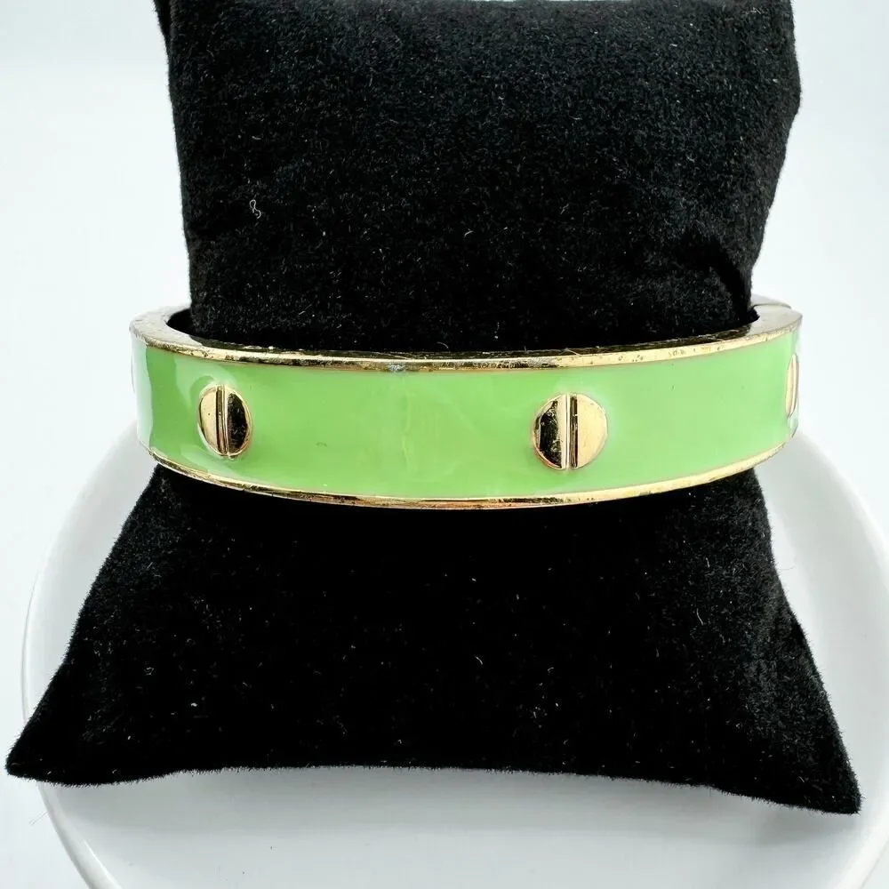 Vintage Green Enamel Screw Cuff Bracelet Retro Chic Preppy Style Elegance
